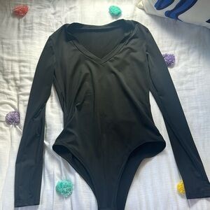 SHEIN Bodysuit!! Size Medium!! Never Been Worn!!